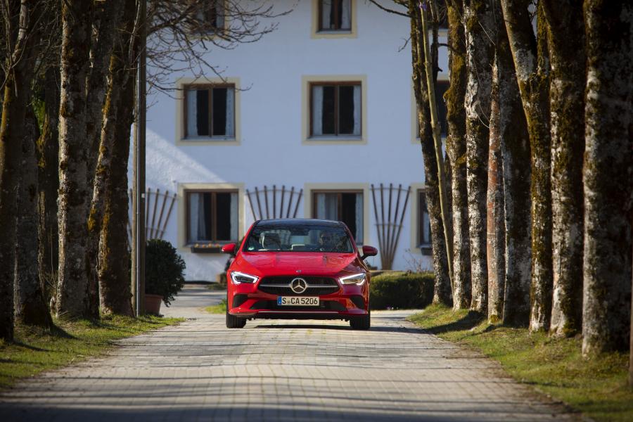  Mercedes-Benz CLA200 (W118) 2019 года  (WW) (фото 5 из 26)